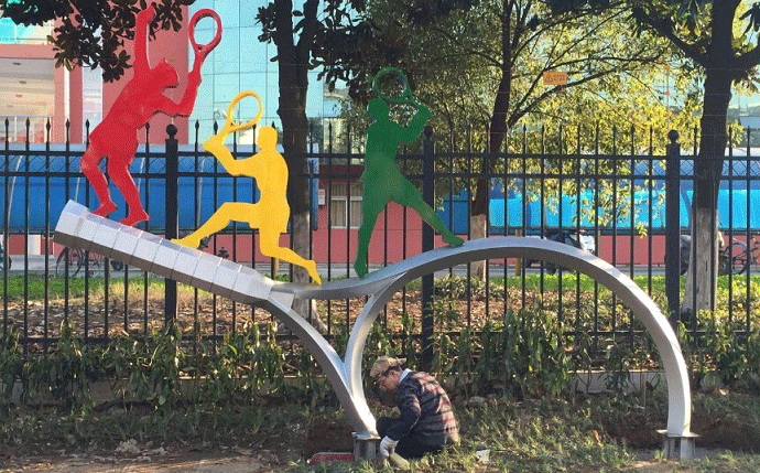 �WУ���У�@���ܾ�����Щ���x����